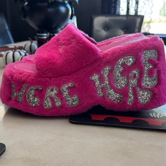 Delias fur platforms 9 - Picture 6 of 10